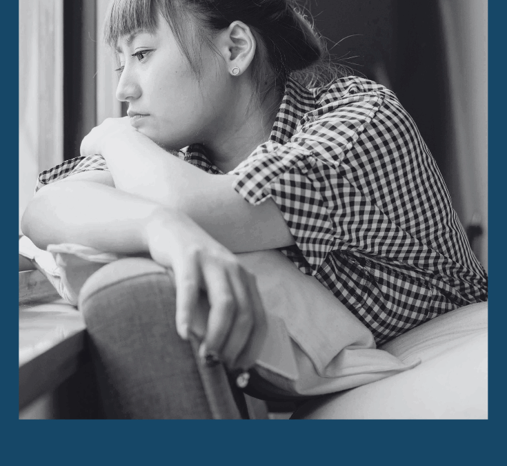 Why We’re So Afraid to Be Alone (and the Five Steps to Feel at Ease with Yourself) (Podcast Episode 337)